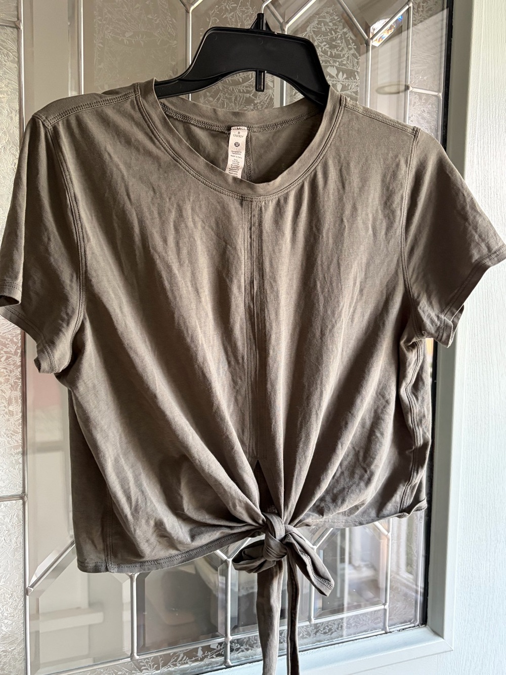 68. Size 8 LULULEMON Sage Green Front Tie Tee